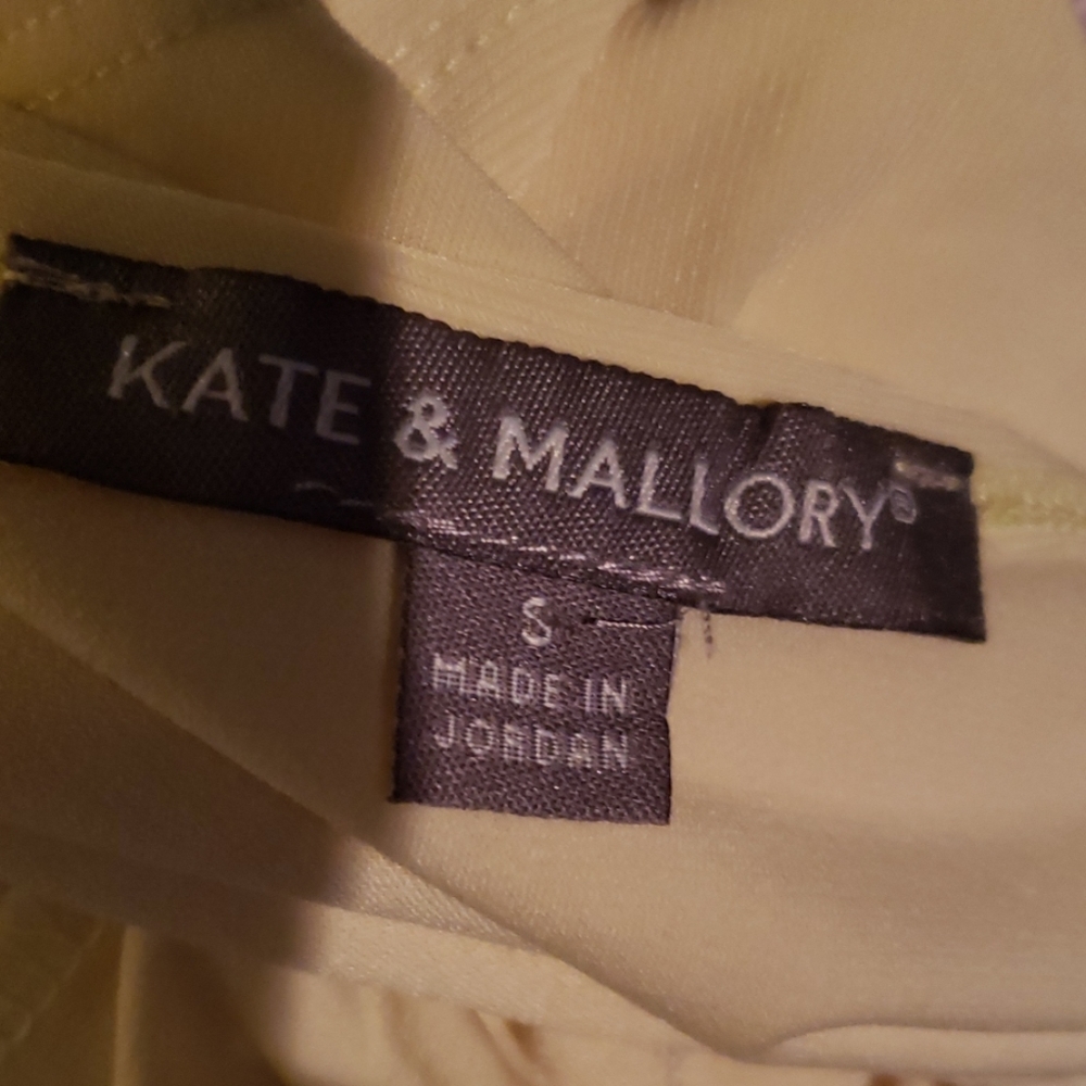 Kate & Mallory yellow dress. Sz S - Picture 4 of 4
